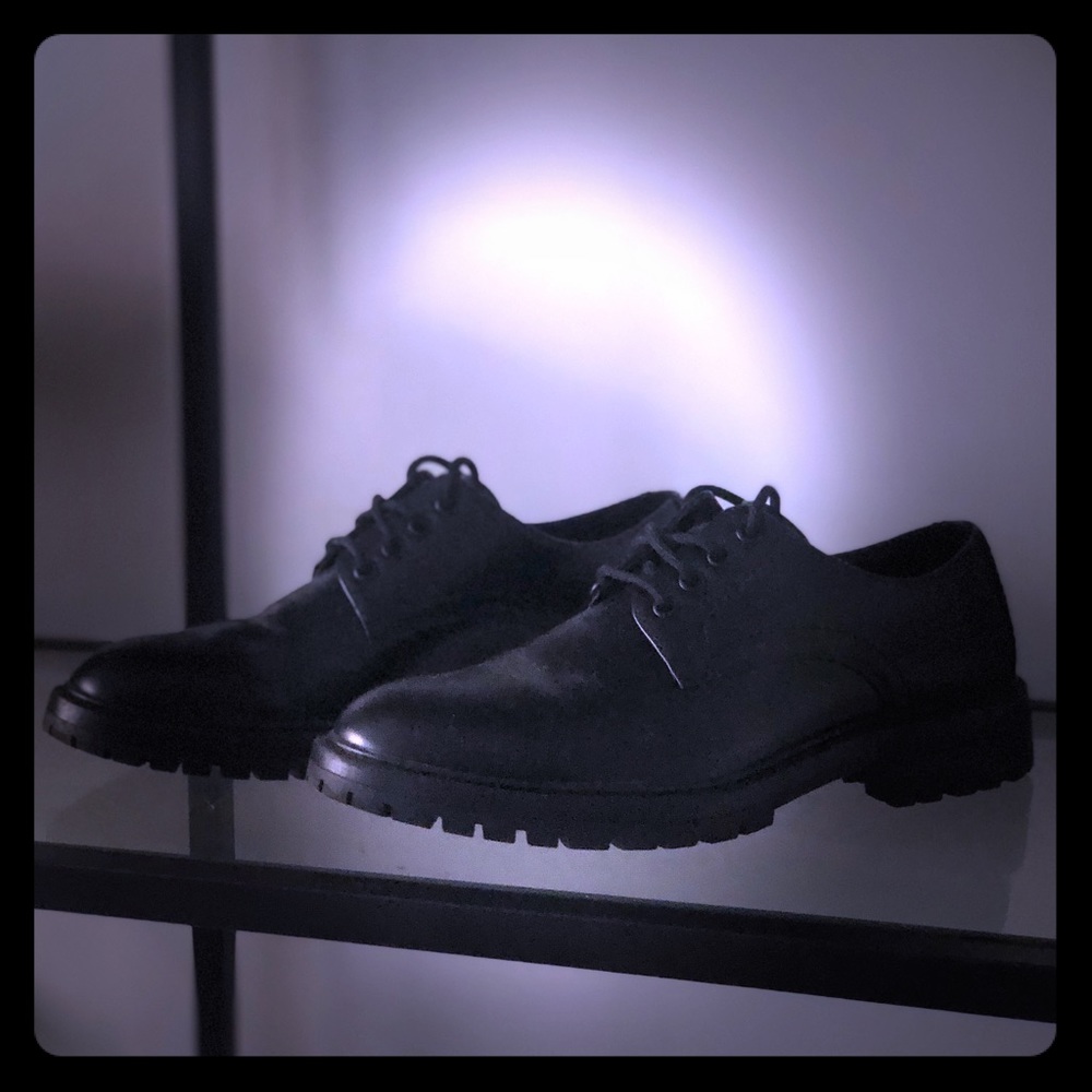 Chunky black vegan leather oxfords from Zara